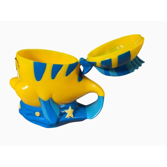 Disney Flounder Fish-Shaped Plastic Mug With Hinged Lid - Picture 9 of 13